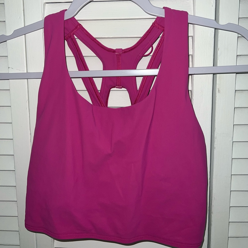 Sonic pink size 8